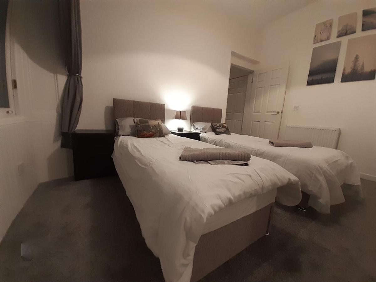 Apartamento Carvetii - Edward House A - 2 Dbl Bed 1St Floor Flat Dunfermline Exterior foto